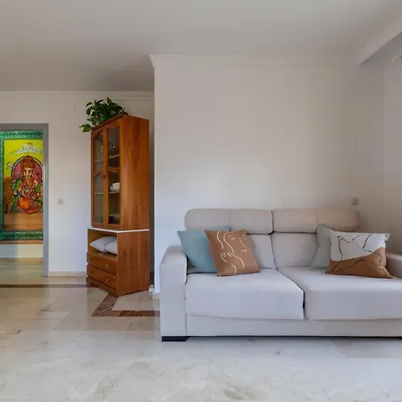 Apartmán Luminoso De Dos Con Terraza Y Parking En El Centro Màlaga